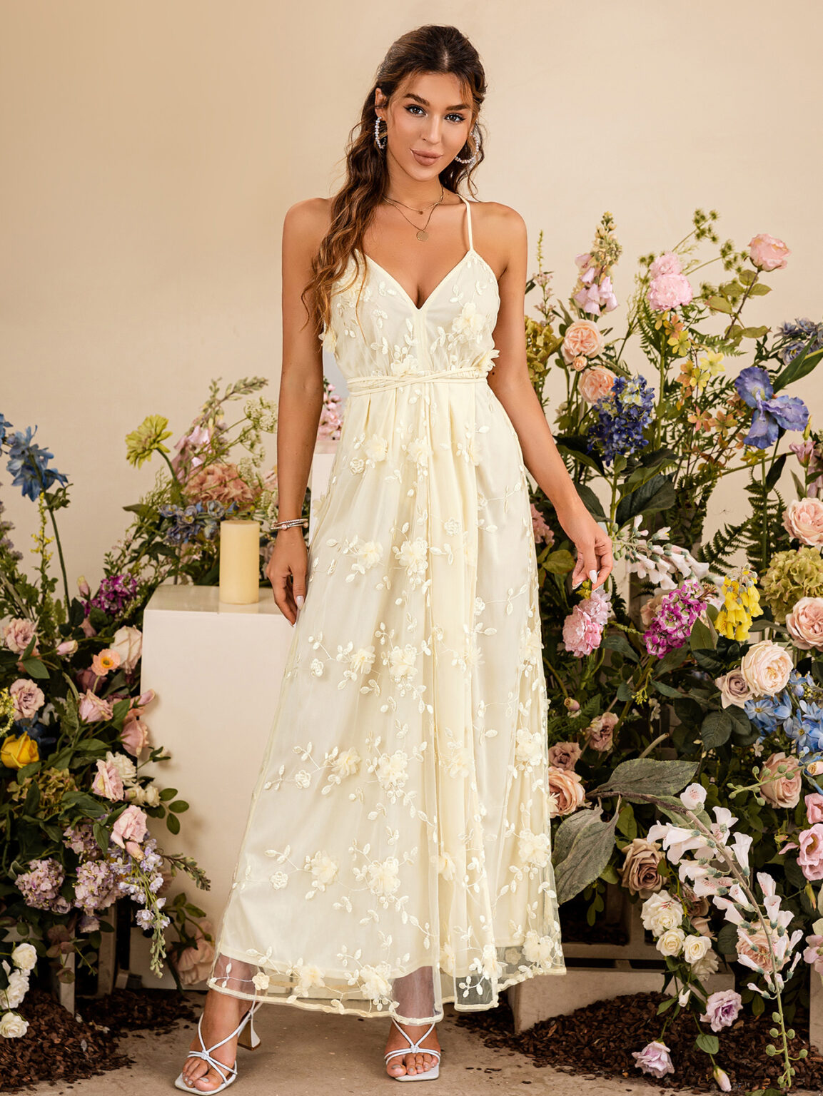 Women Simplee V Neck Elegant  Embroidery Lace Up Backless Sexy Party Dress  Spaghetti Straps Tulle Even Dresses - Image 5