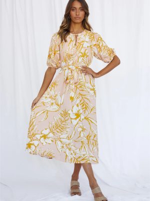 Spring And Summer  Elegant Boho Vacation Spring And Summer New Short Sleeve Belted Long A Line Dress