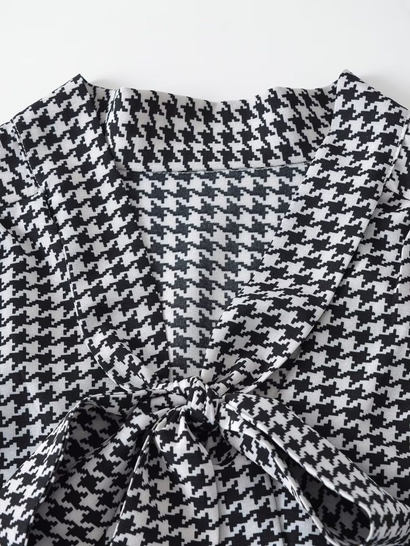 Bow Black White Plaid Fleece Shirt Women Long Sleeve Warm Winter Fresh Student Shirt - Image 3