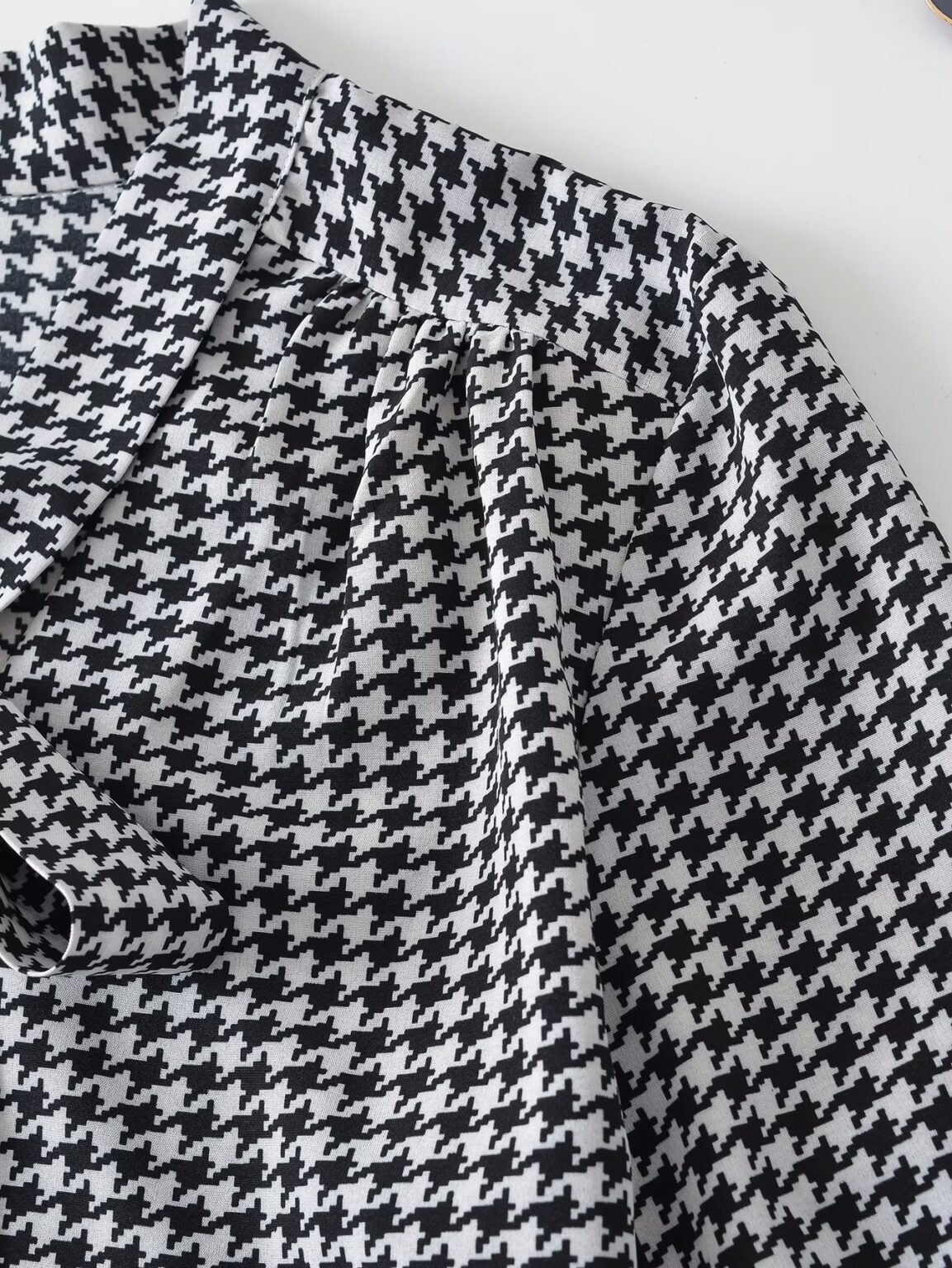 Bow Black White Plaid Fleece Shirt Women Long Sleeve Warm Winter Fresh Student Shirt - Image 6