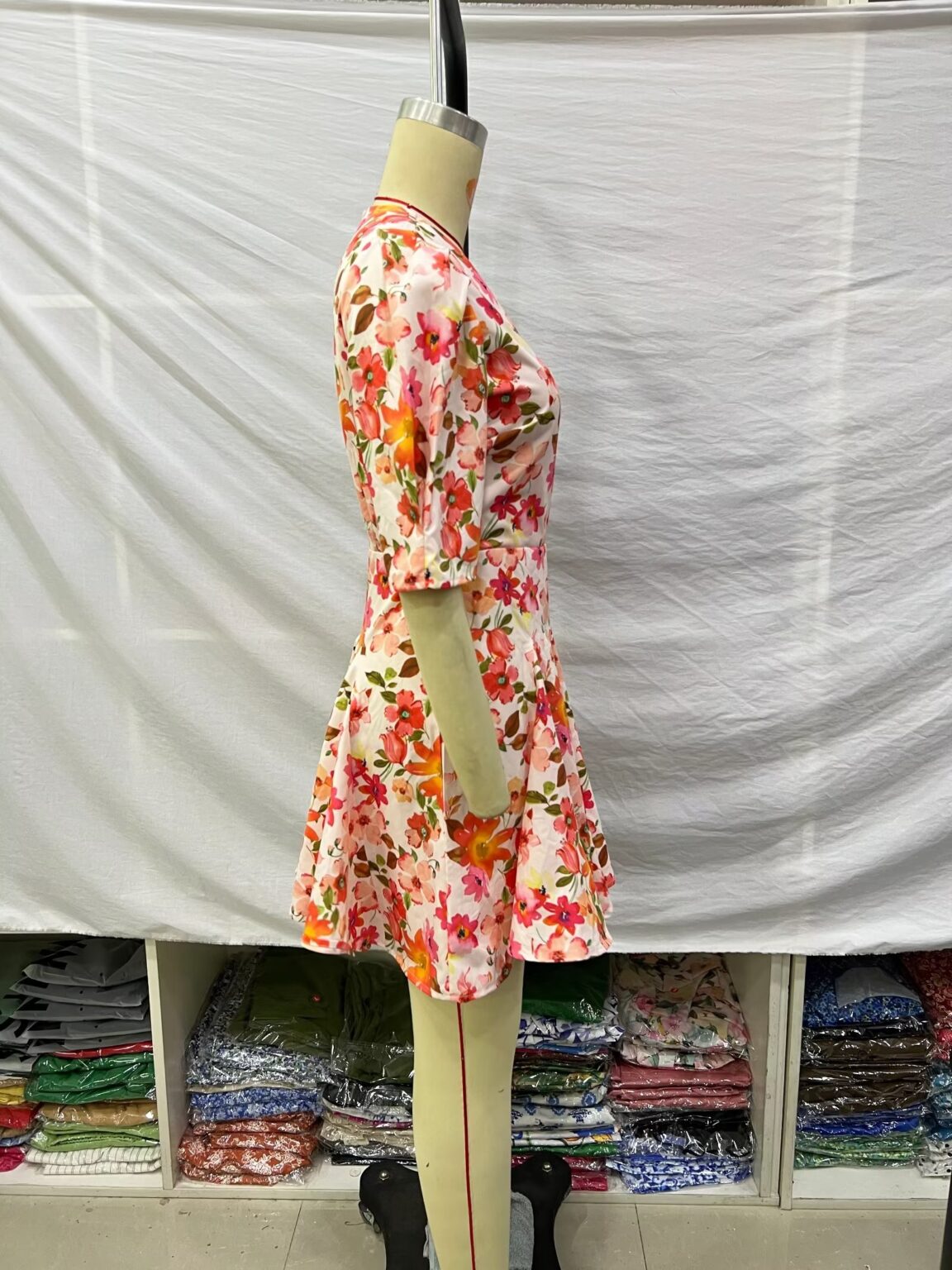 Spring Women Clothing Puff Sleeves Series Belt Floral Dress - Image 4