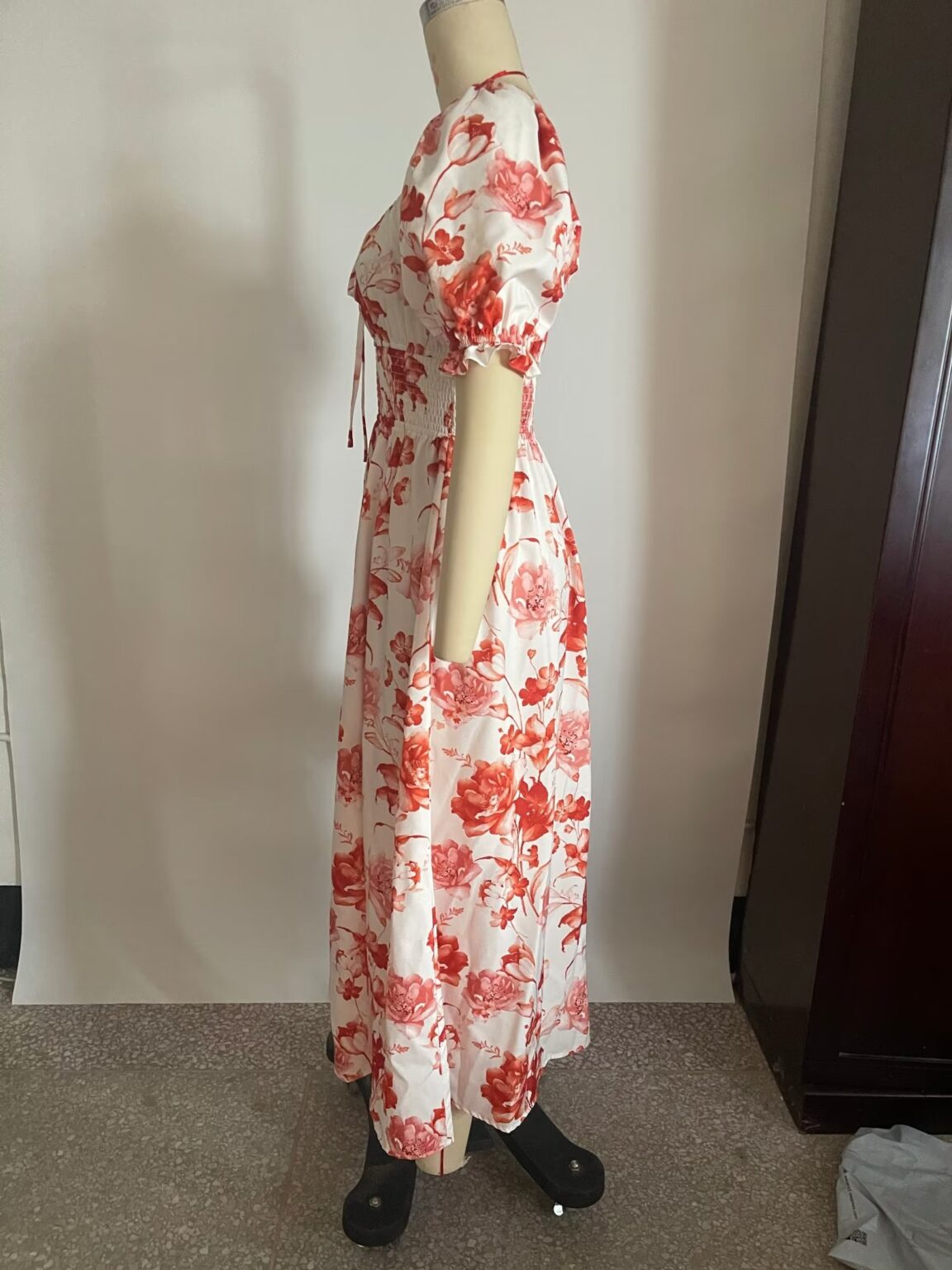 Gentle Square Collar Printed Dress for Women Summer Waist Tight Figure Flattering Wide Hem Maxi Dress - Image 5