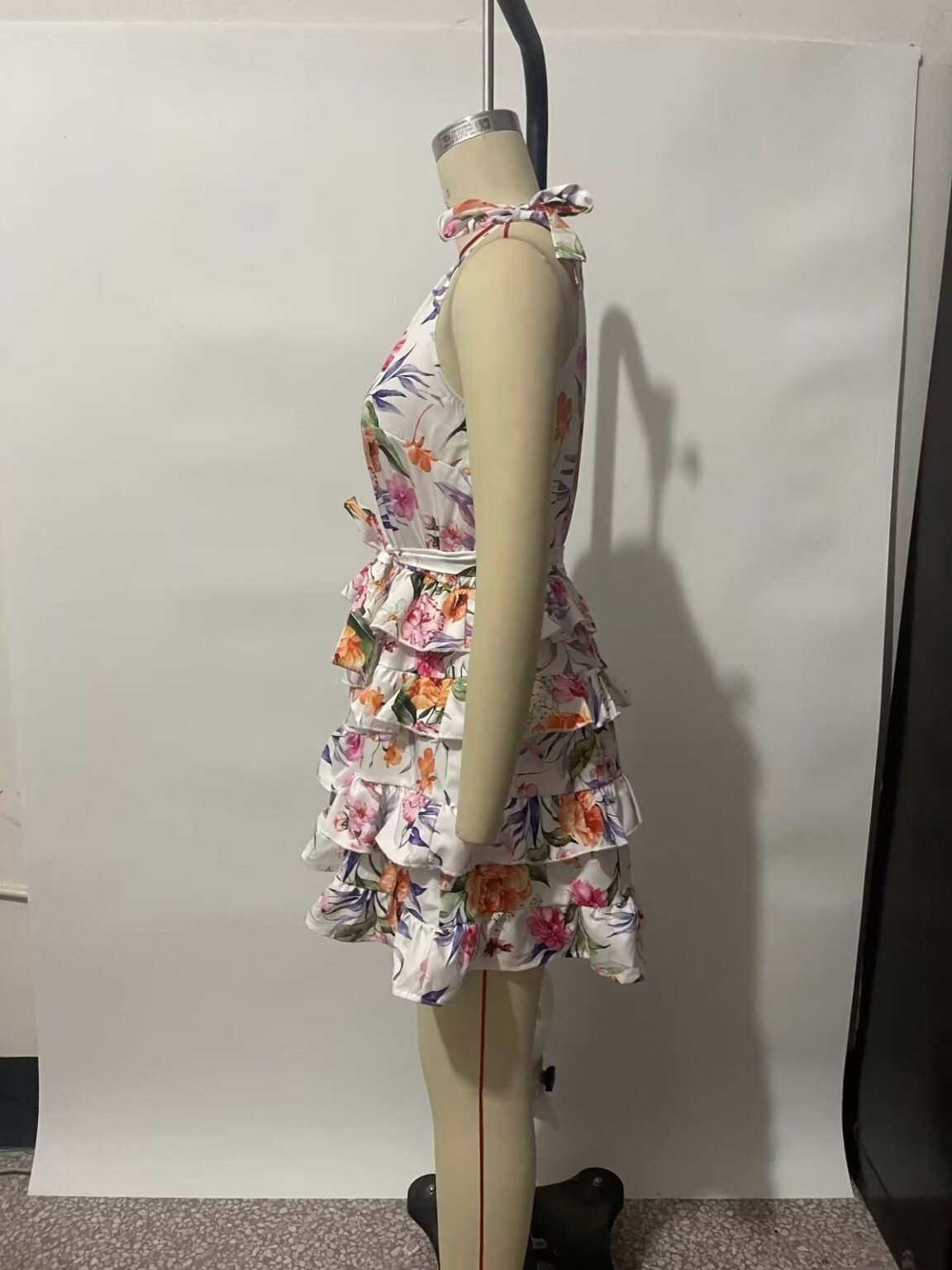 Spring Summer Women Floral Print round Neck Backless Tiered Dress - Image 6