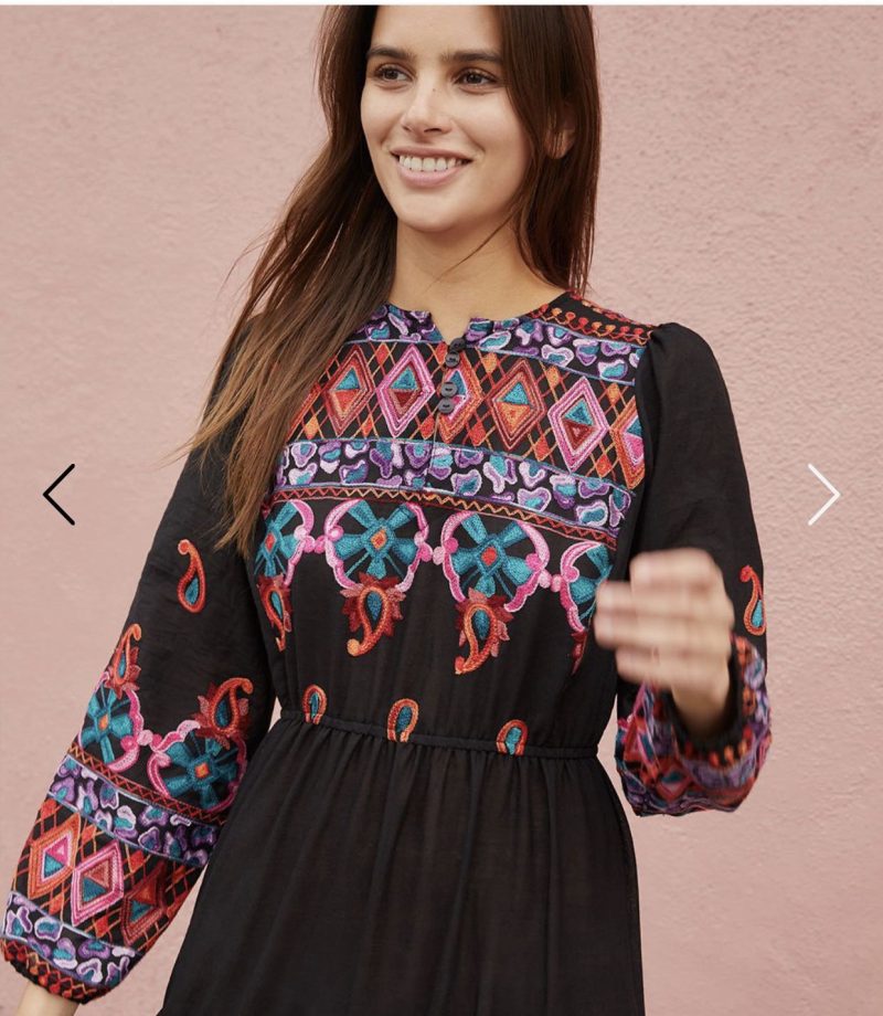 Women  Spring and Summer New Bohemian Style Minor Heavy Industry Embroidered Bohemian Vacation Style Dress Long Dress - Image 5