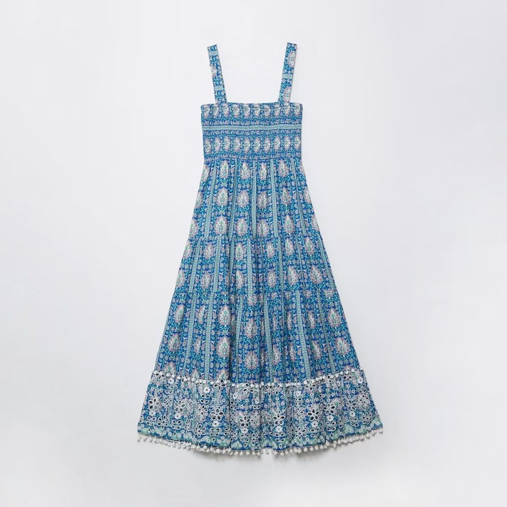 Women Wear Printed Maxi Dress - Image 4