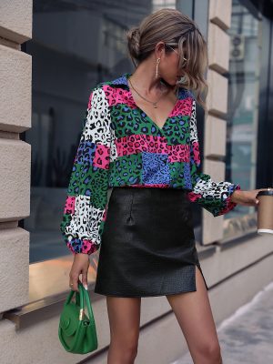 Women Collar Leopard Contrast Puff Sleeve Shirt