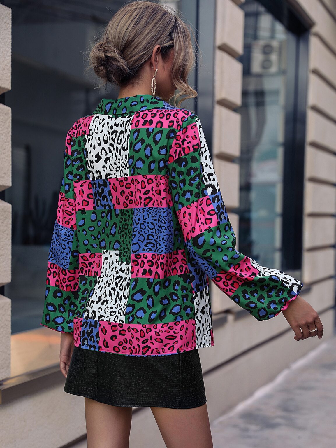Women Collar Leopard Contrast Puff Sleeve Shirt - Image 2