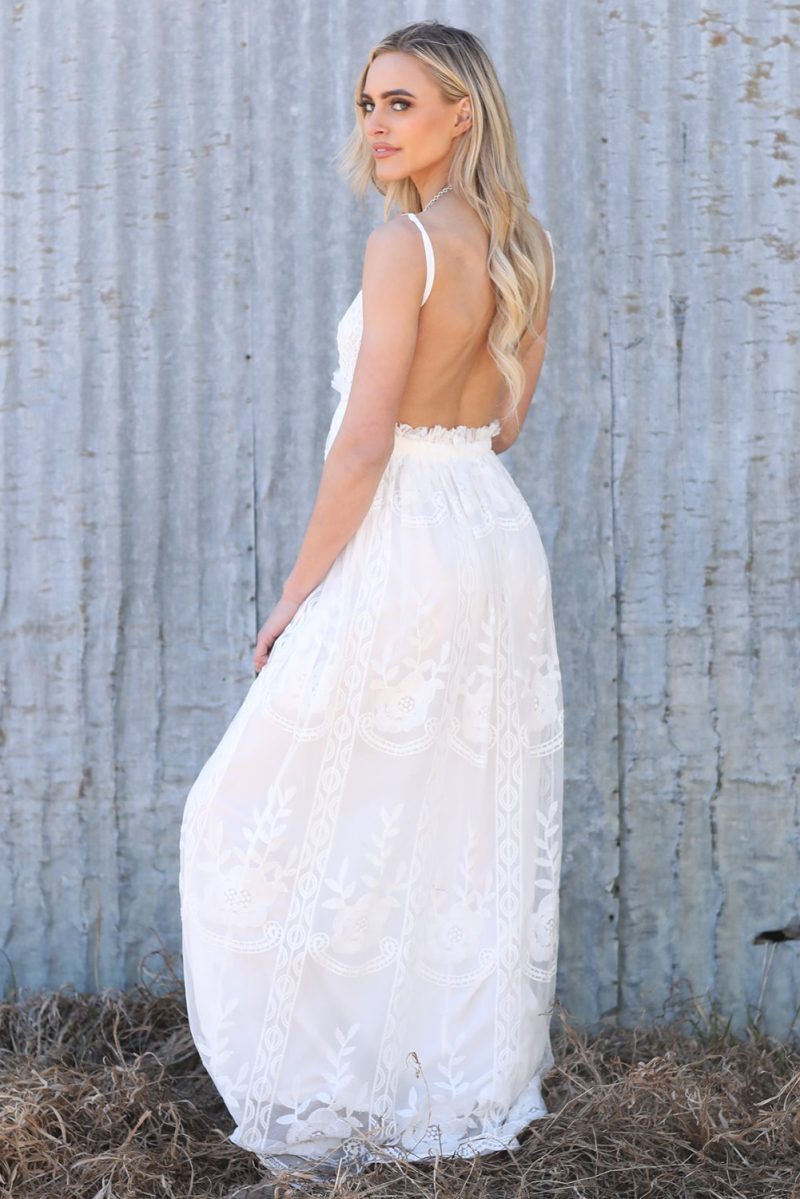 White Contrast Lace Backless Spaghetti Strap Maxi Dress - Image 3