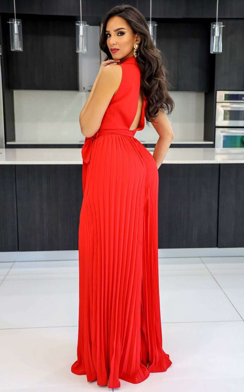 Spring Summer V neck Sleeveless Backless Elegant Street Pleated Wide Leg Jumpsuit - Image 2