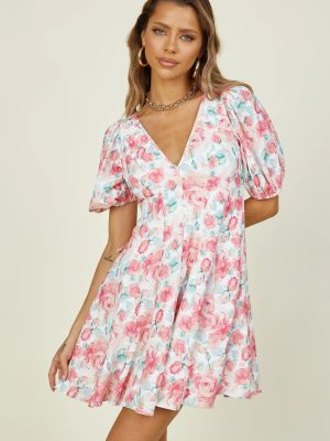 Women  Spring and Summer New Short Sleeved V neck Printed Dress