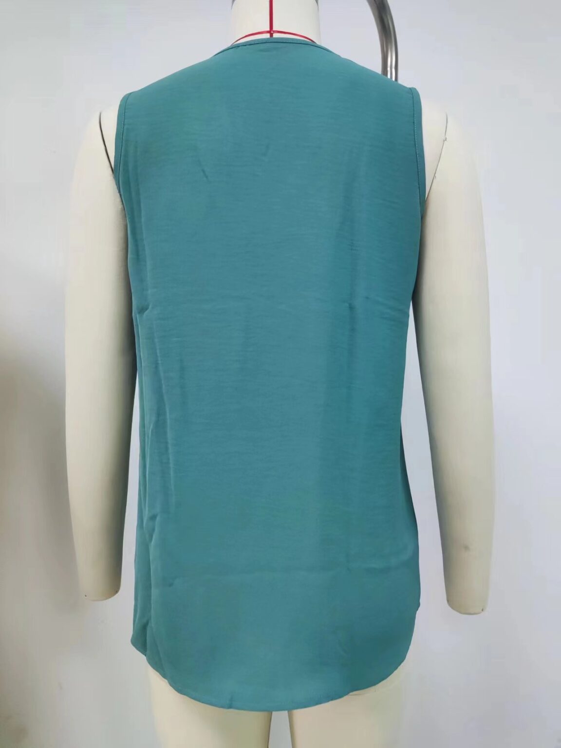 Summer Solid Color V neck Loose Chiffon Top Sleeveless Vest Women - Image 13
