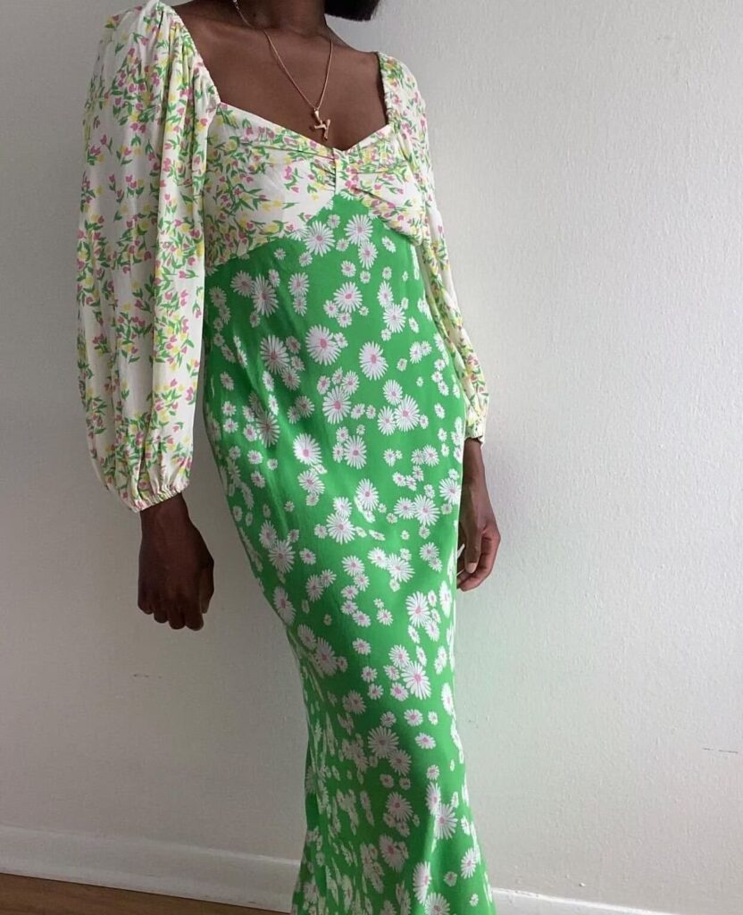 Spring Summer Deep V Plunge Green Daisy Color Matching Slim Holiday Mid Length Split Dress