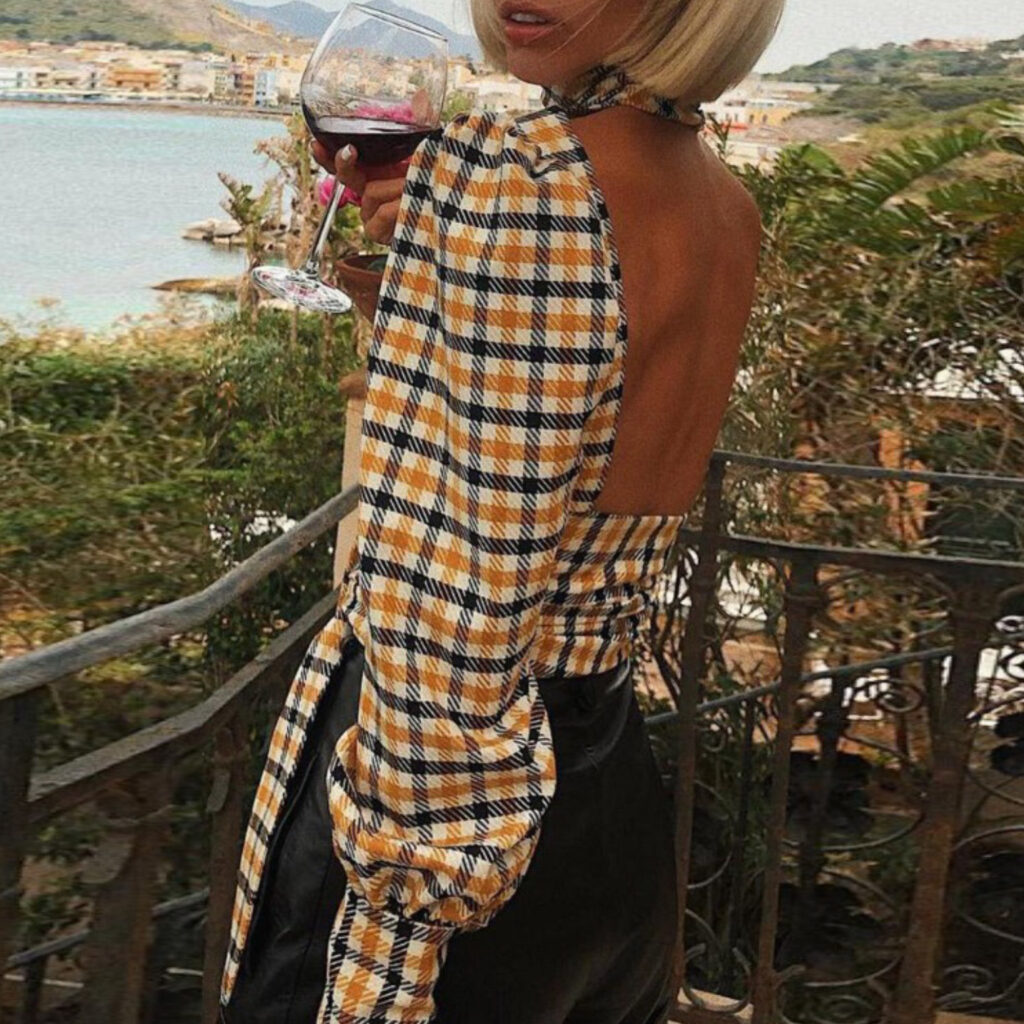 Long Sleeve Sexy Backless Korean Ladies Lattice Top - Image 2
