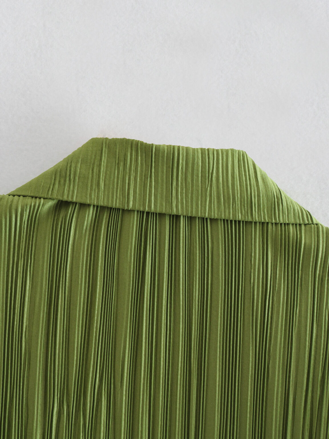 Women Clothing Spring Fine Pleated Satin Slim Long-Sleeved Green Shirt Top textured - Image 6