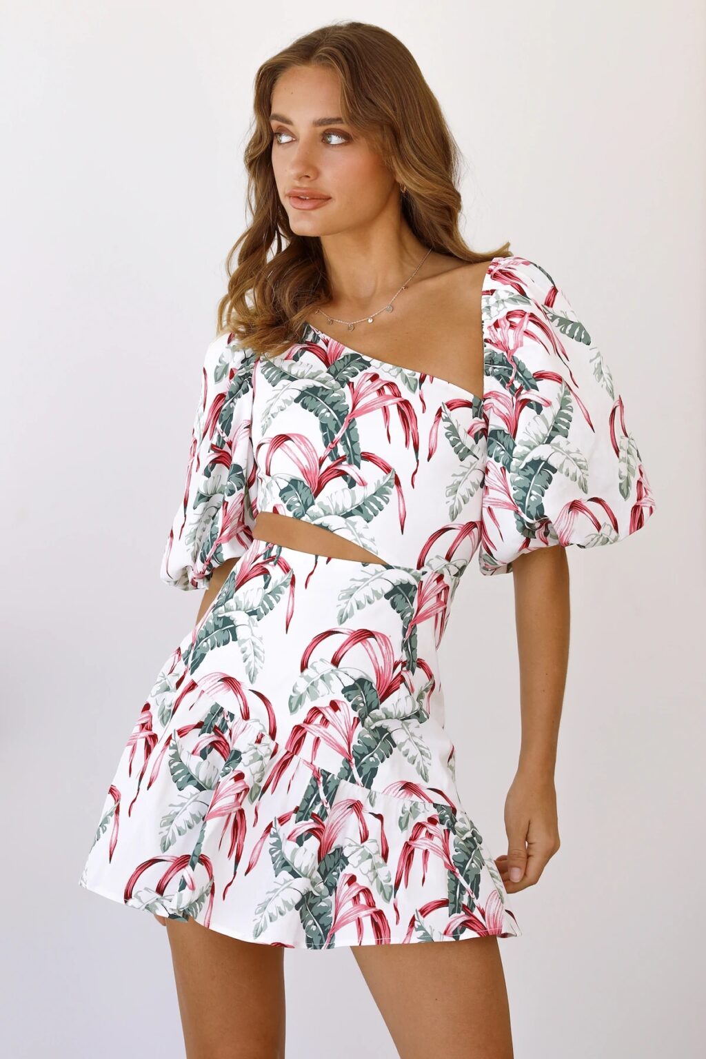 Summer Women Tropical Printed One-Shoulder Mid-Sleeve Sexy Waist Hollow-out Stitching Dress - Image 3
