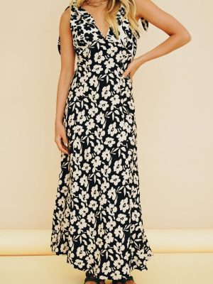 Early Spring New Women Clothing V-neck Lace-up Floral Splicing Sling Dress Long Sundress Tie Strap