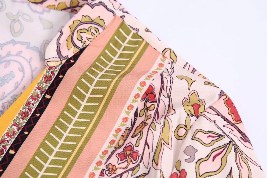 Summer New V-neck Long Sleeve Breasted Multicolor Printing Series Belt Dress for Women - Image 4