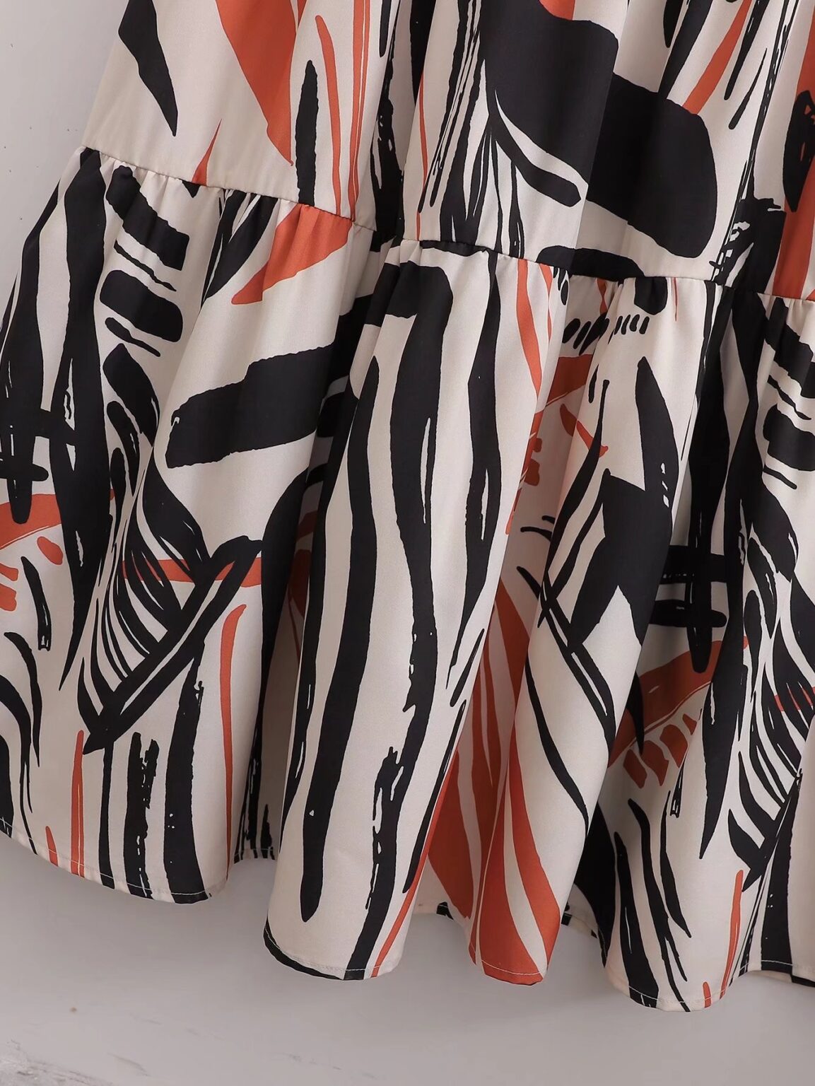 Summer New Women Dress Geometric Abstract Printed Maxi Dress - Image 5