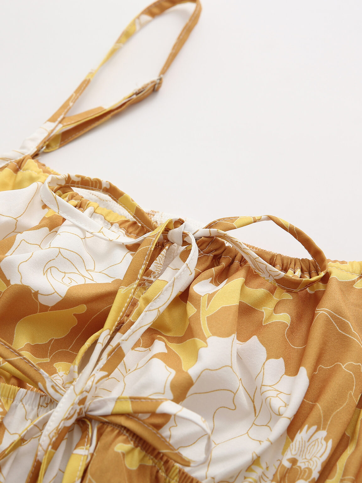 Summer Spaghetti-Strap Floral Print Bow Tie Waist Trimming Spaghetti Straps Dress - Image 3