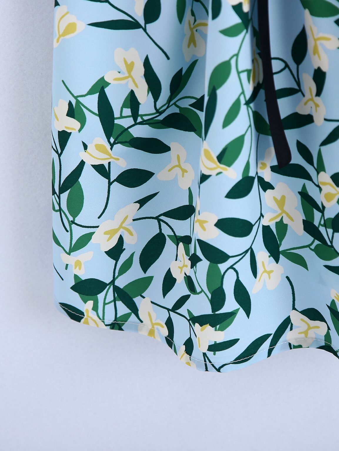 Summer French Bow Printed V-neck Dress Backless Waist Trimming A- line - Image 2