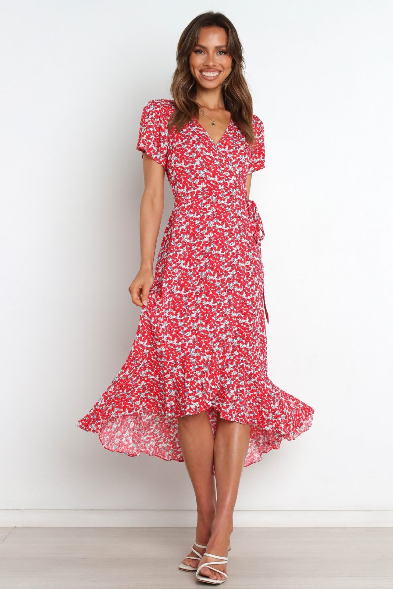Printed Short Sleeve V-neck Lace-up Large Swing Dress for Women