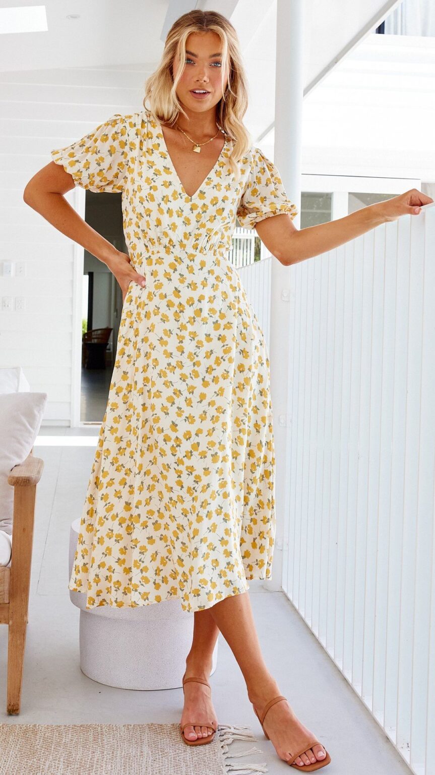 Printed Short Sleeve V-neck Pleated Dress Women Clothing