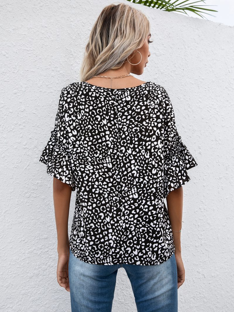 Women Clothing Sexy Leopard Print round Neck Short Sleeve Top Women - Image 4