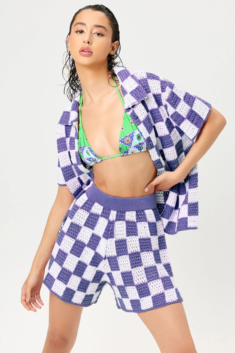 Summer Beach Chess Short Sleeved Knitted Two Piece Set Shirt Knitted Shorts - Image 3