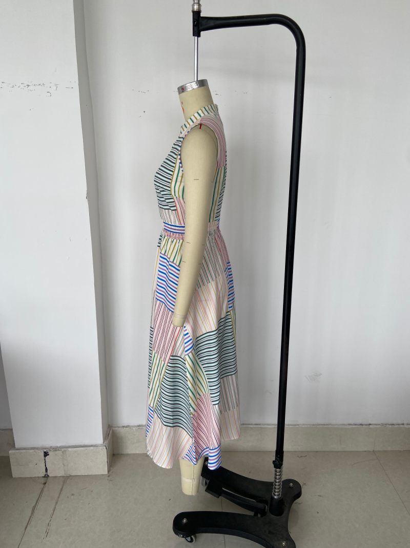 Summer Private Clothing Holiday Rainbow Knitted Dress for Women - Image 2