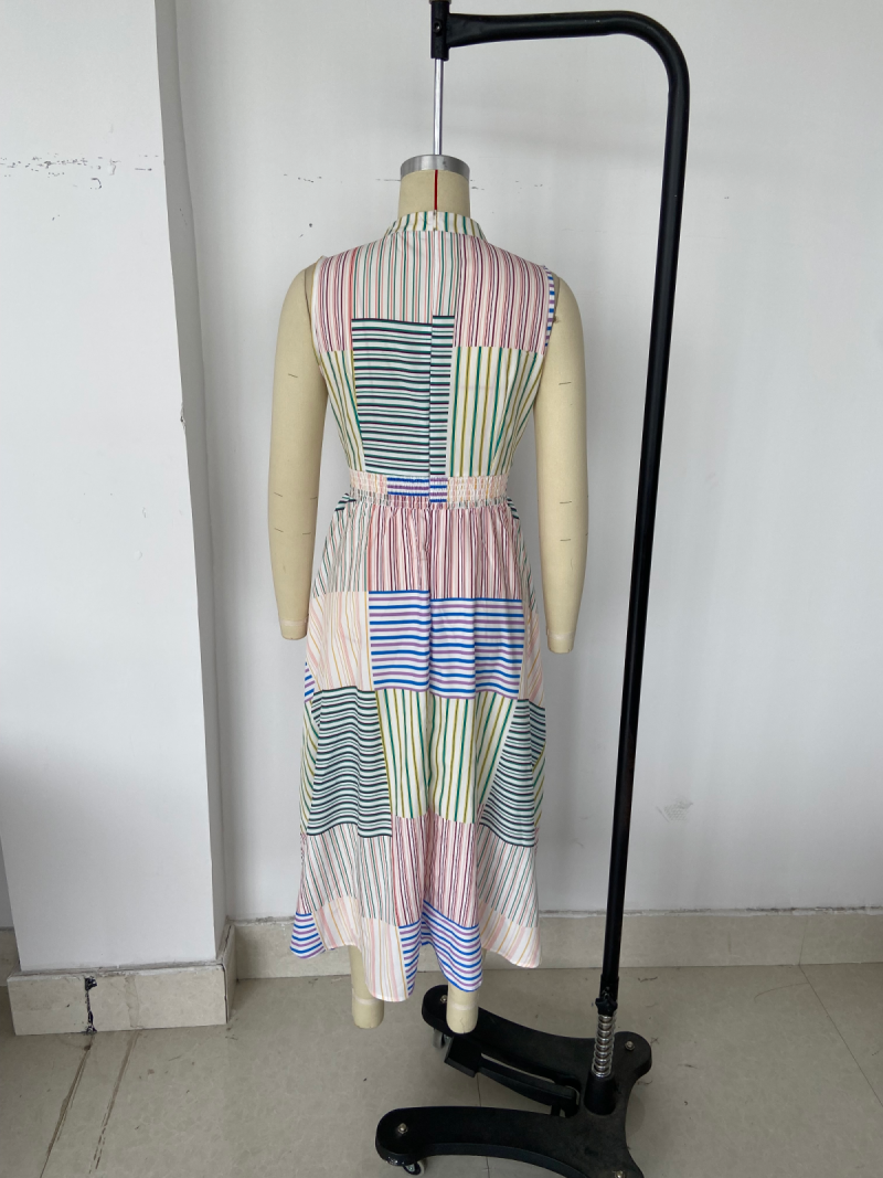 Summer Private Clothing Holiday Rainbow Knitted Dress for Women - Image 3