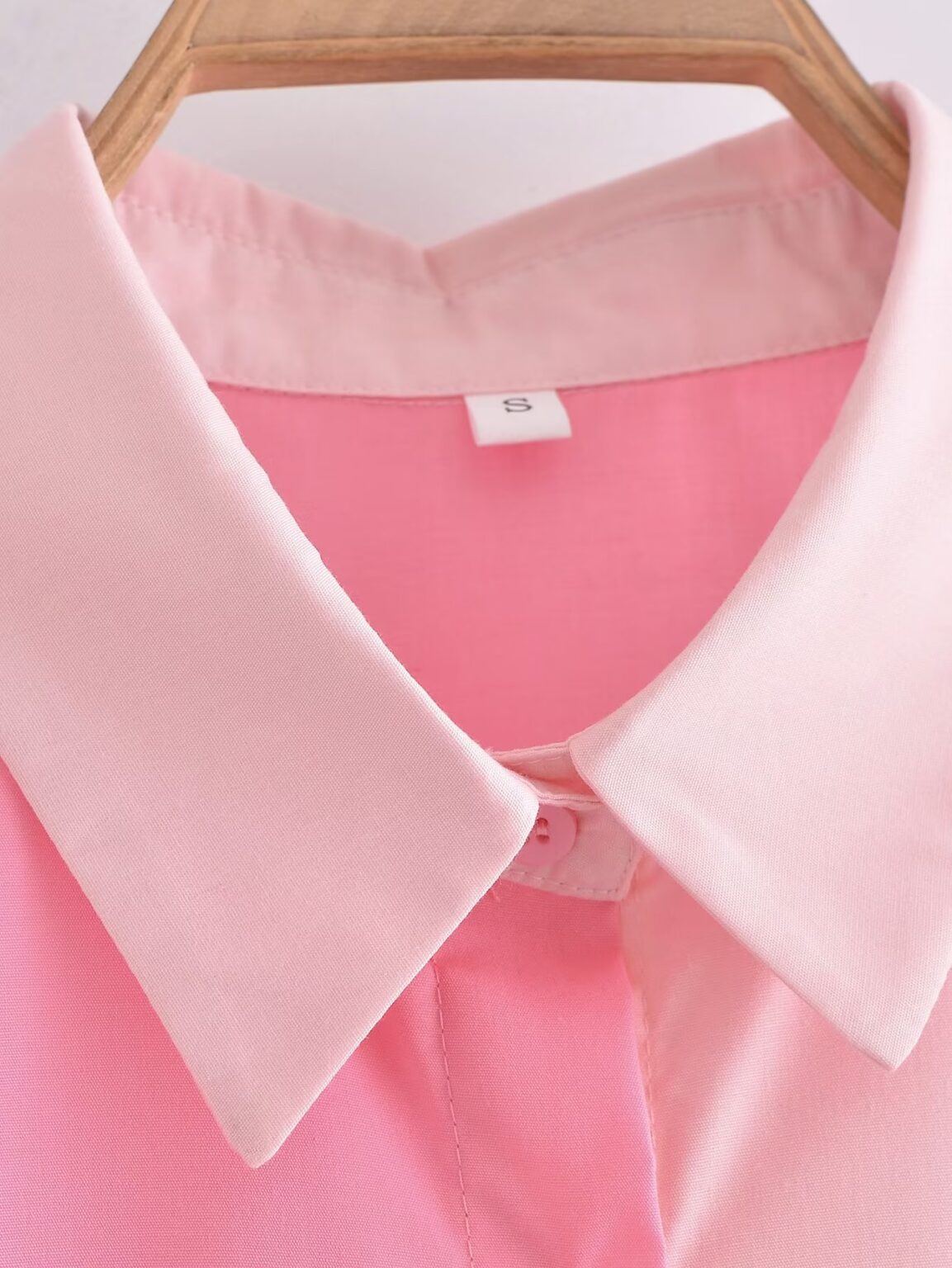 Collared Single Breasted Cuff Pinch Pleated Curved Hem Slit on Both Sides Women Loose Shirt - Image 7