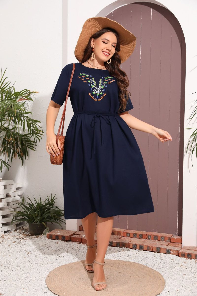 Plus Size Women Clothing round Neck Short Sleeve Embroidered Dress Belt Loose Simple Middle Dress - Image 2