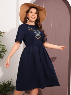 Plus Size Women Clothing round Neck Short Sleeve Embroidered Dress Belt Loose Simple Middle Dress