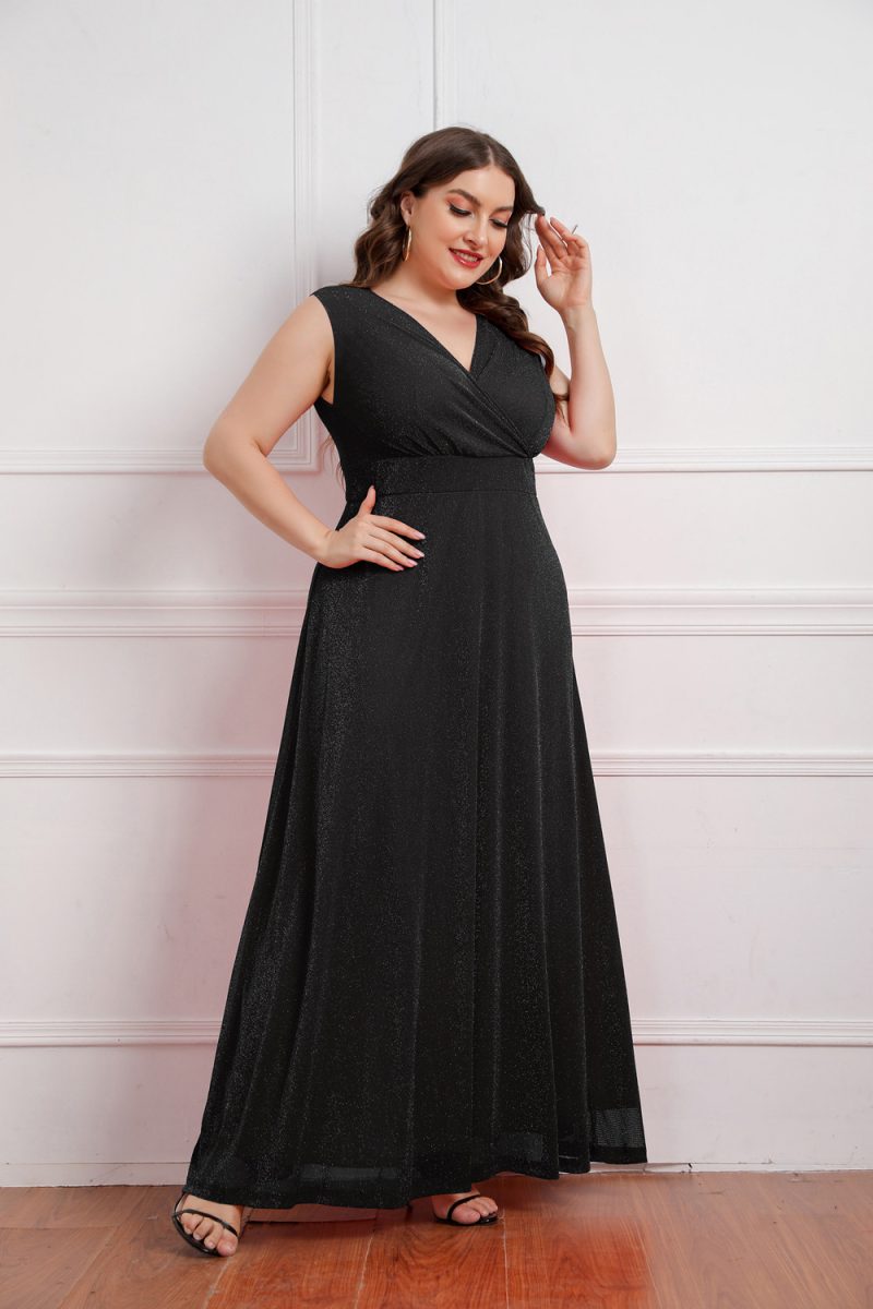 Plus Size Women Summer Sleeveless V-neck Dress Maxi Dress - Image 3