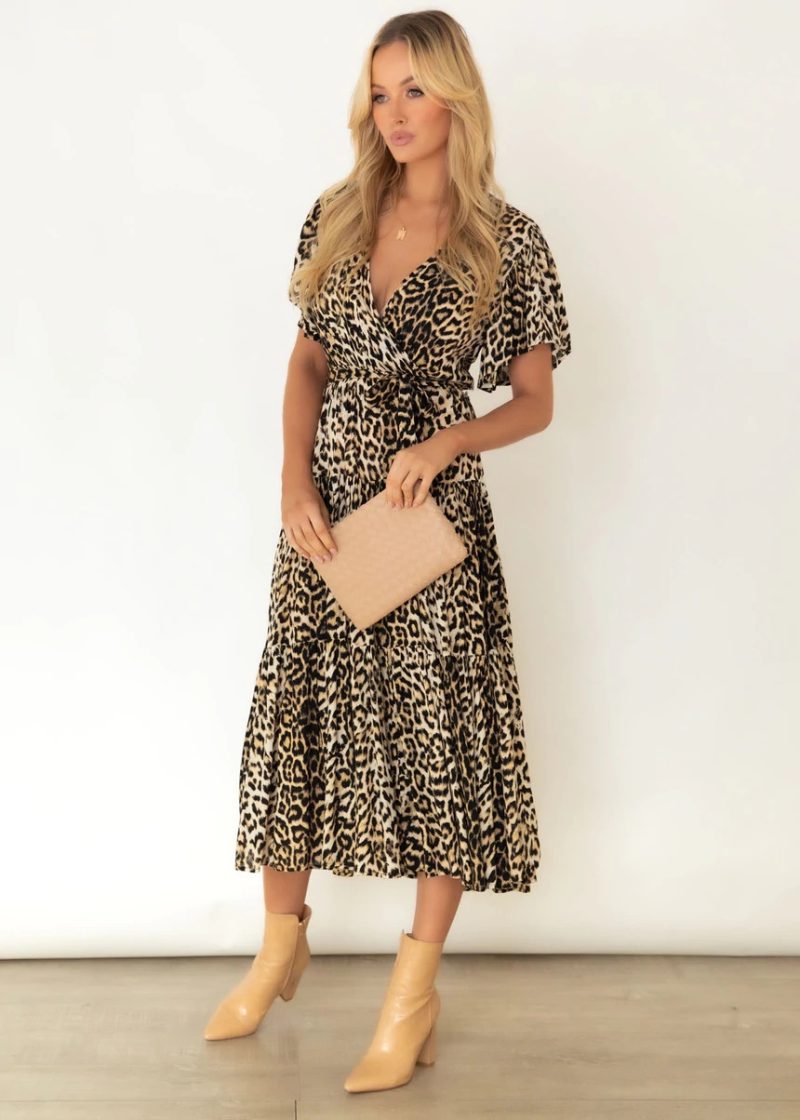 Exclusive for Leopard Print V neck Short Sleeve Belt Pleated Dress for Women - Image 4