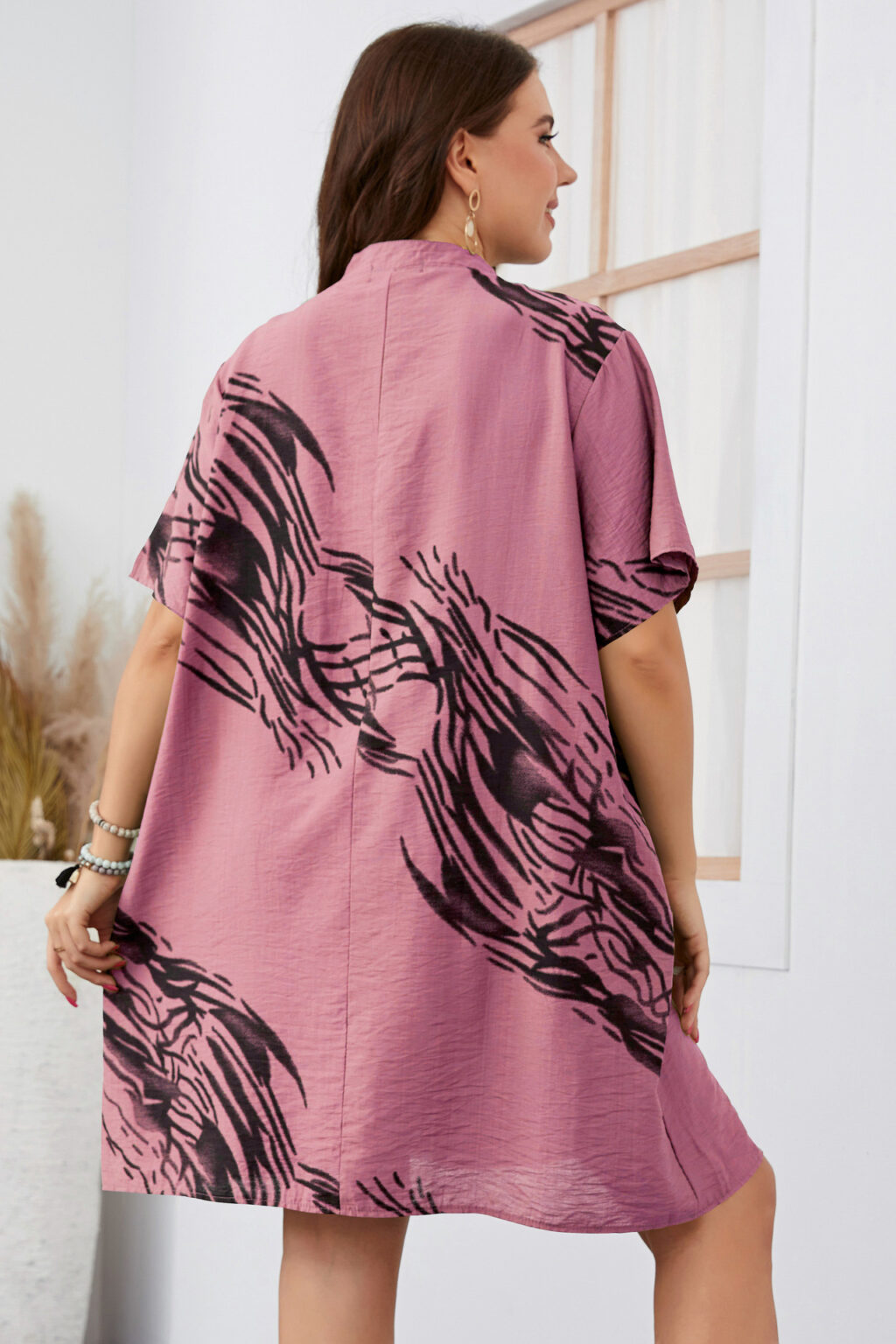 Plus Size Women Dress Popular Short Sleeve Loose Dress - Image 4