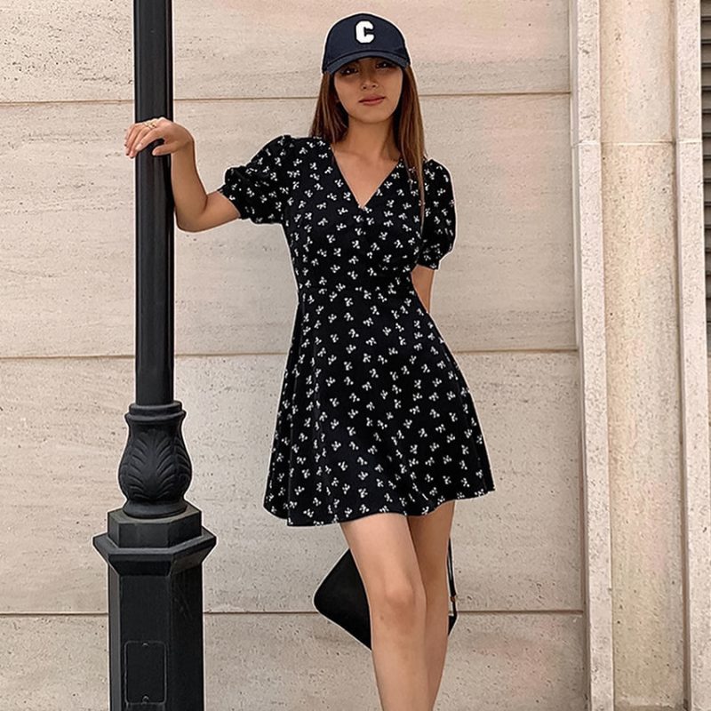 Summer V neck Puff Sleeve Short Sleeve Printed Short Black Shivering Dress Women Clothing - Image 2
