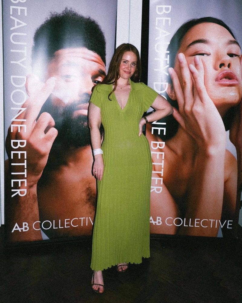Spring Summer Knitted Dress Casual Waist Tight Collared V Neck Sunken Stripe Slimming Knitted Maxi Dress Women - Image 2