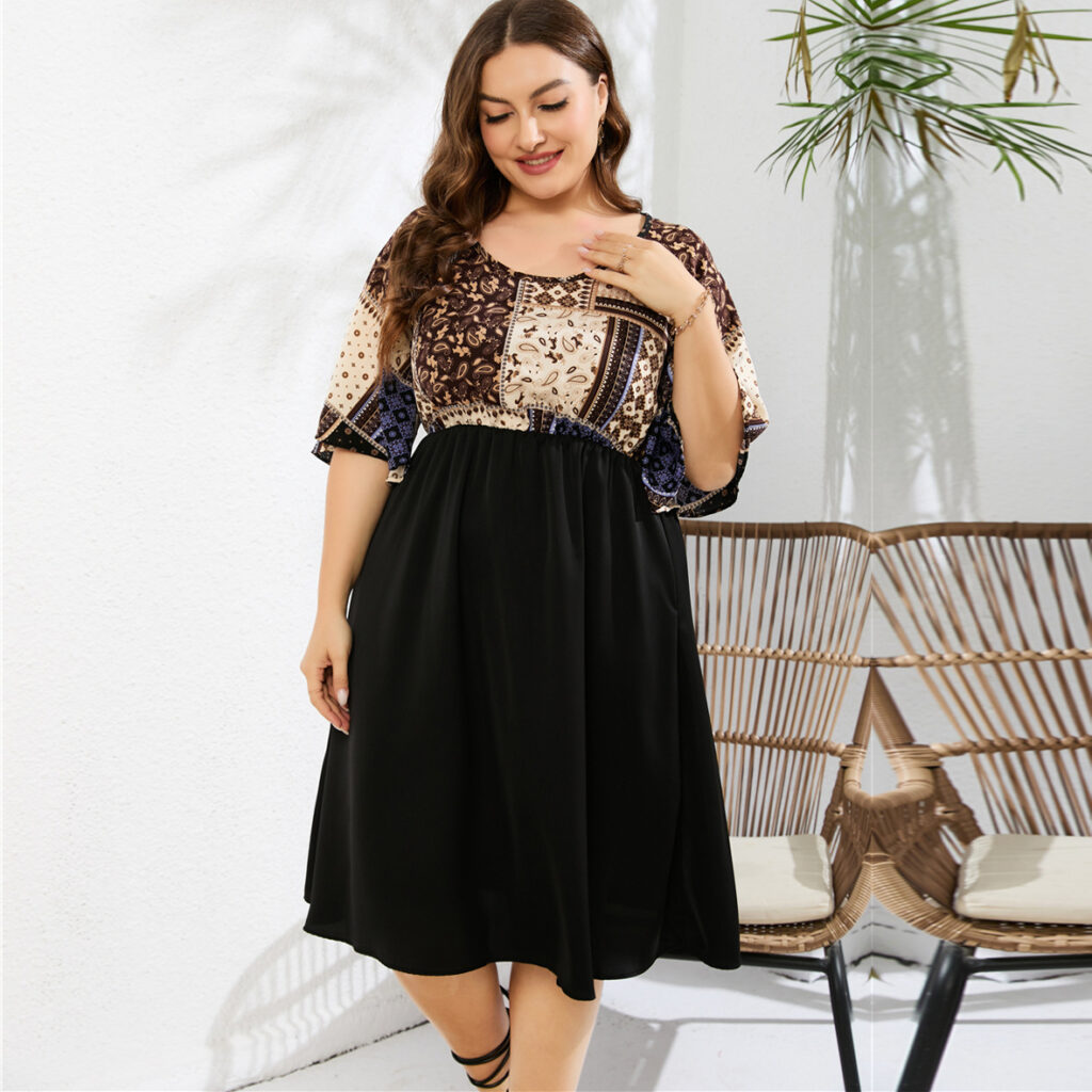 Plus Size Women Clothing Printed Waist Controlled Dress - Image 4