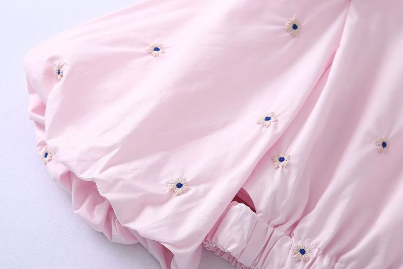 Spring Summer Korean Embroidery Puff Sleeve Top Fresh Sweet T-shirt Waist Elastic Band cropped Women Clothing - Image 4