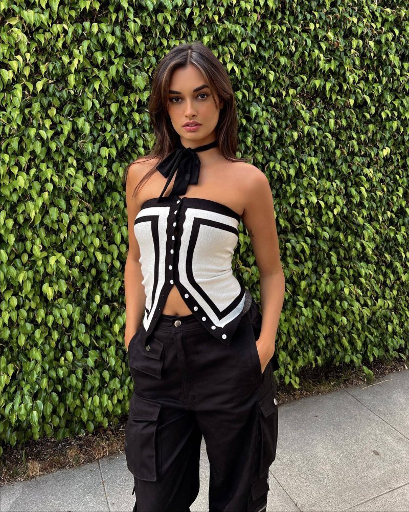Women Vacation Sexy Single Breasted Sweater Knitted Tube Top Vest - Image 3