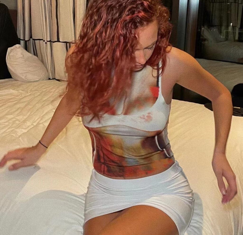 Sexy Pixel Bra Printed Round Neck Slim Sleeveless Vest Top Women Summer - Image 3