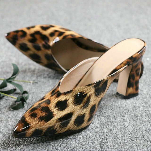 Leopard-brown