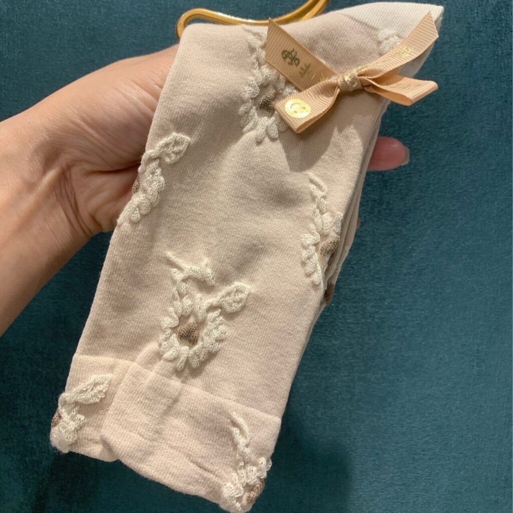 Women's Retro Lolita Style Long Tube Cotton Socks Embossed Palace Pattern - Image 6