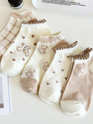 Vanessa’s Lace Love Cartoon Bear Boat Socks Thin Polyester Cotton Socks 5 Pairs