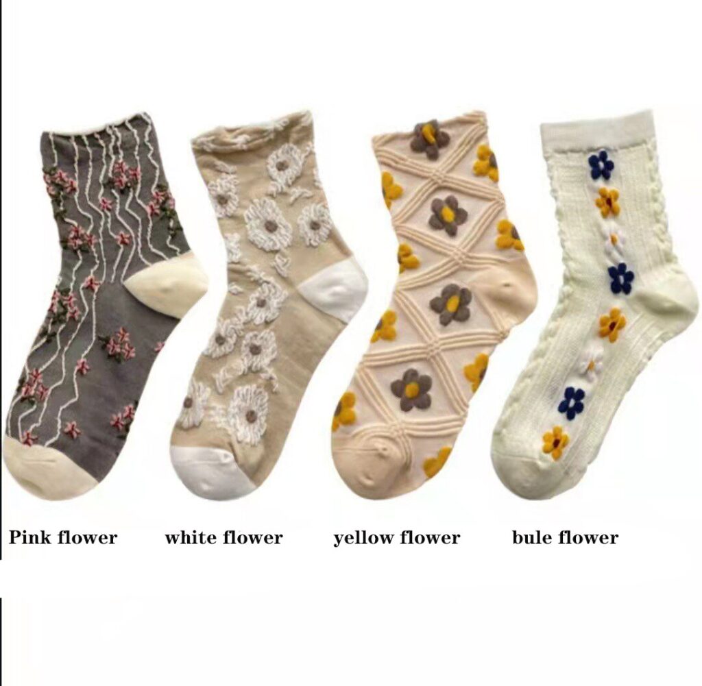 4 Pairs/Lot Women's Vintage Cartoon Floral Socks Spring Autumn - Image 5