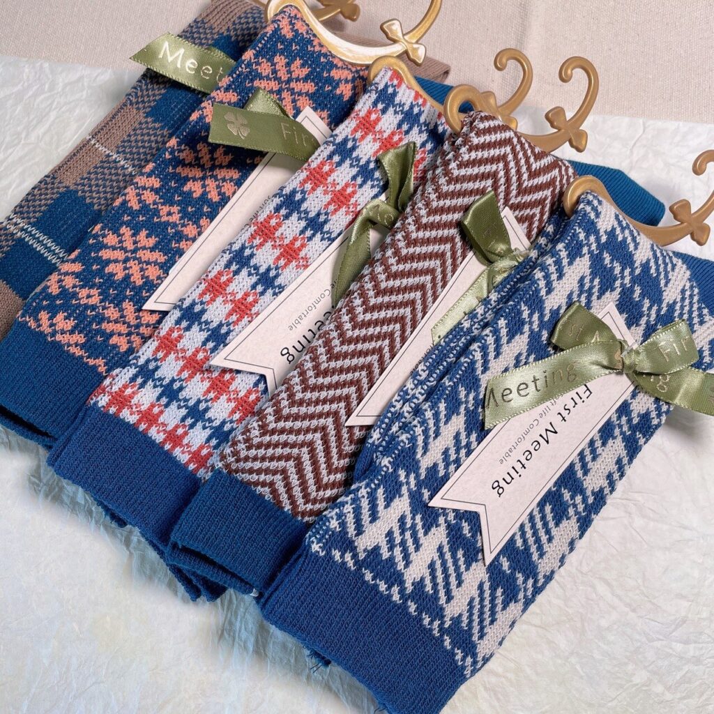 Vanessa's Double Needle Japanese College Style Cotton Tube Socks 5 Pairs - Image 2