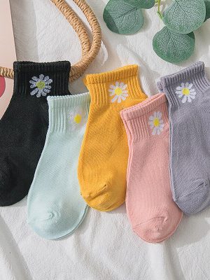 Vanessa’s 5 Pairs Ankle Girls Cotton Heart Socks, Novelty Women’s Fashion Socks