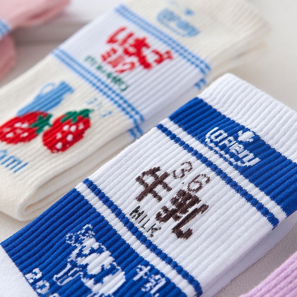 Vanessa's Kawaii Jacquard Fruit Milk Pinky/White Women Socks - Image 3