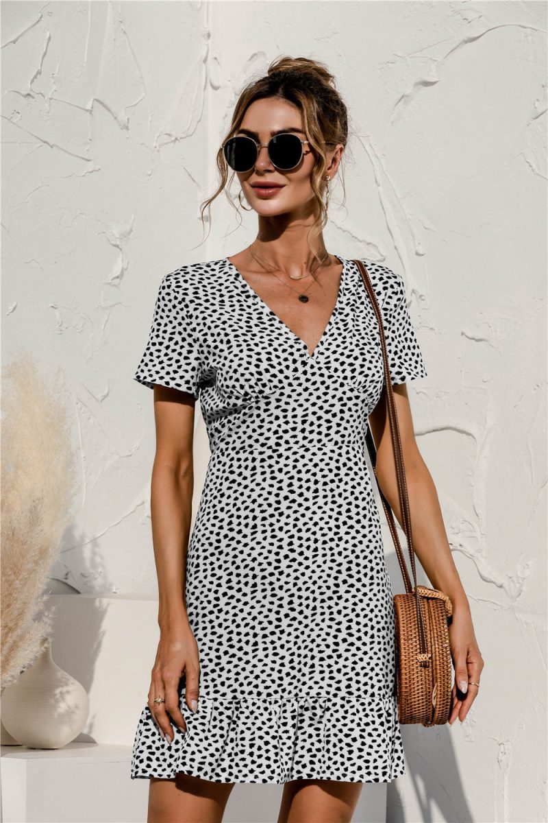 Spring Summer  V-neck Small Floral Cake Stitching Ruffle Swing Dress